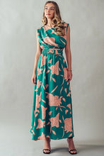 Load image into Gallery viewer, Buckle Belt Waist Floral Maxi Dress
