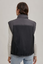 Load image into Gallery viewer, Contrast Puffer Zipper Down Vest
