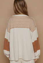 Load image into Gallery viewer, Round Neck Balloon Sleeve Thermal Contrast Knit Top
