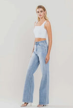 Load image into Gallery viewer, 90&#39;s Vintage Super High Rise Stretch Flare Jeans
